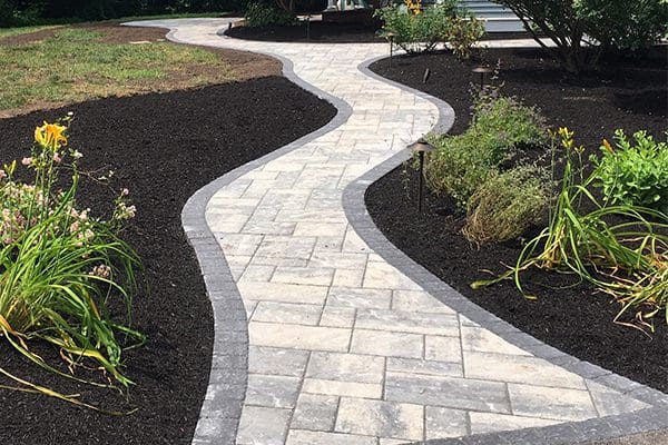 600x400-landscape-design-walkway2